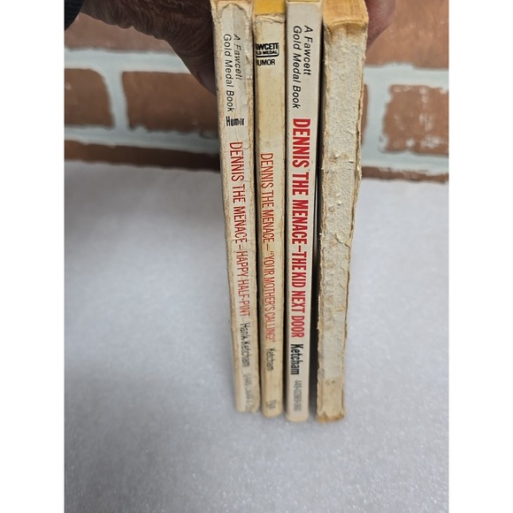 Four Dennis the Menace Comics Hank Ketcham Softcover Paperback Book Lot Of 4 - Picture 12 of 14